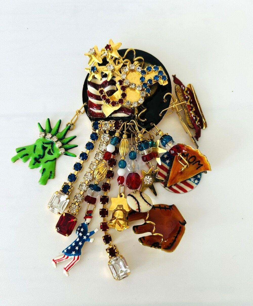 Lunch at The Ritz USA All American Patriotic 24k Gold Plated Enamel Brooch Pin